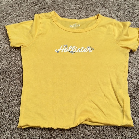Hollister crop t shirts size small - Picture 2 of 5